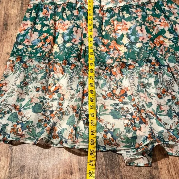 fig and flower Sheer Floral Tiered Maxi Dress in Green, White, & Orange - Picture 6 of 12